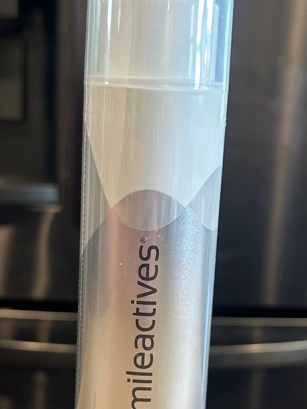 Gentle Cleansing Gel - Silver/White